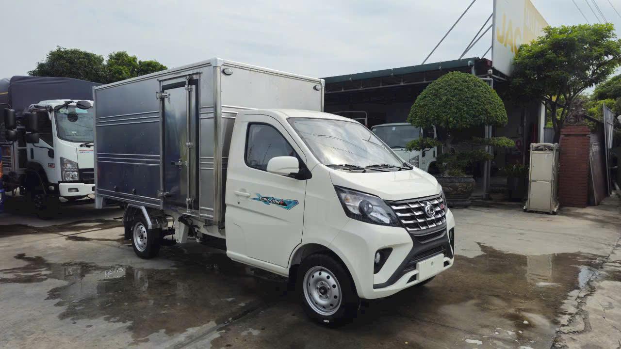 XE TẢI TERACO TERA STAR PLUS 1.25 TẤN – THIẾT KẾ HIỆN ĐẠI, THÙNG HÀNG RỘNG, VẬN HÀNH TIẾT KIỆM